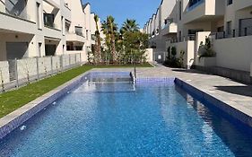 Apartamento Amalia Delux En Torrevieja
